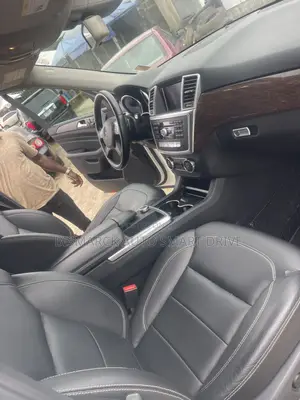 Mercedes-Benz M Class ML 350 4Matic 2013 White