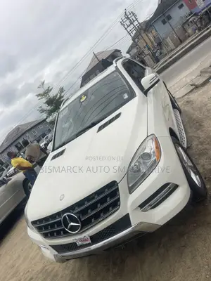 Mercedes-Benz M Class ML 350 4Matic 2013 White