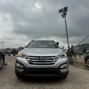 Hyundai Santa Fe 2013 Silver