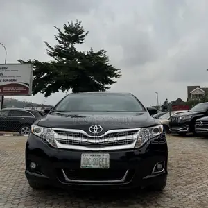 Toyota Venza 2010 Black