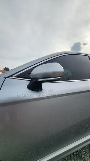 Toyota Camry 2019 Silver