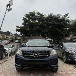 Mercedes-Benz GLE-Class 2018 Blue