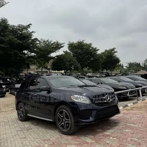 Mercedes-Benz GLE-Class 2018 Blue
