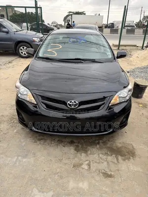 Toyota Corolla L 4dr Sedan (1.8L 4cyl 5M) 2012 Black