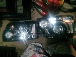Set of Headlight Land Rover Lr5 2014/2016