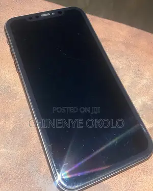 Apple iPhone 11 64 GB Black