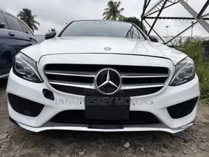 Mercedes-Benz C450 2016 White