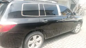 Toyota Highlander 2010 Black