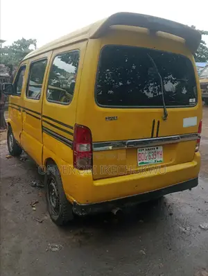 Suzuki Every 2005 Yellow