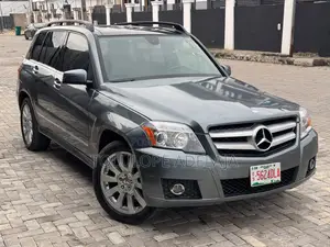 Mercedes-Benz GLK-Class 350 4MATIC 2012 Gray