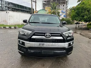 Toyota 4-Runner 2020 Gray
