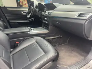 Mercedes-Benz E350 Base 4dr Sedan RWD (3.5L 6cyl 7A) 2014 Gray