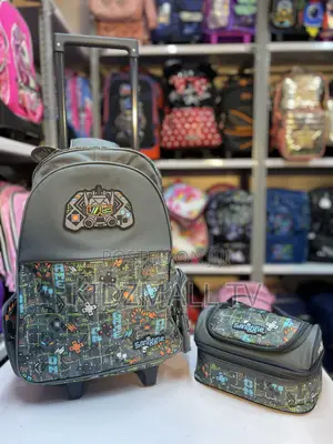Smiggle School Trolley Bag With Matching Lunch Box