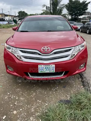 Toyota Venza 2010 Red