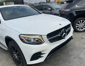 Mercedes-Benz GLC-Class 2020 White