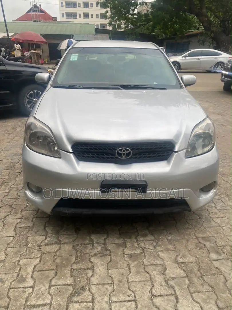 Toyota Matrix 2006 Silver