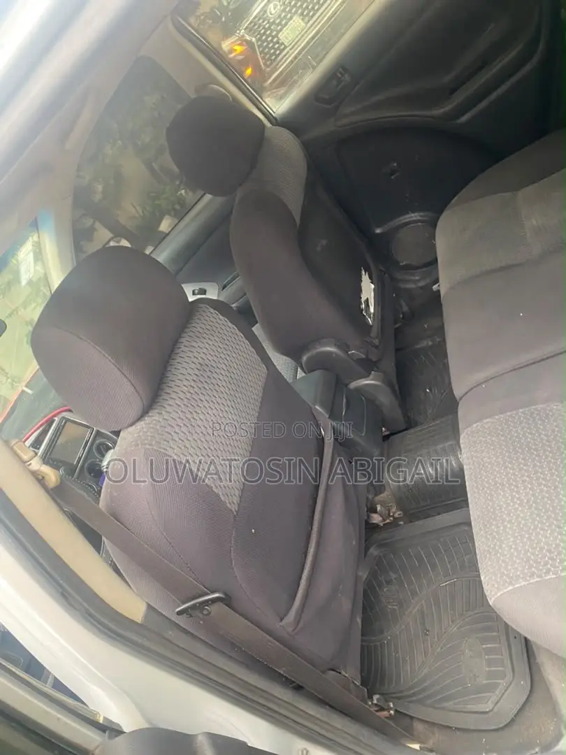 Toyota Matrix 2006 Silver