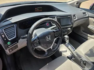 Honda Civic 2015 Maroon