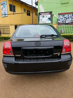 Toyota Avensis 2009 Black
