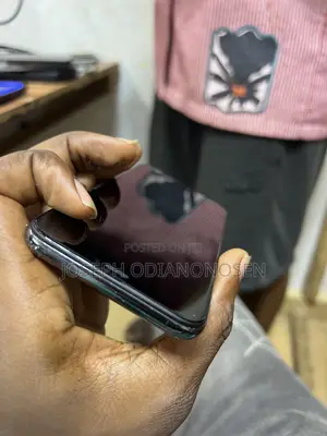 Apple iPhone X 64 GB Black