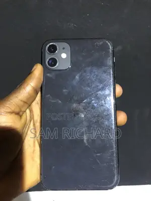Apple iPhone 11 64 GB Black