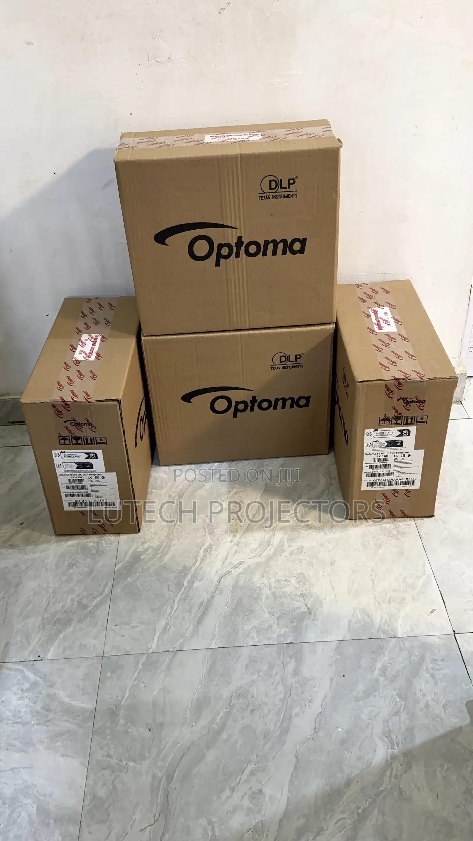 Optoma Projector SVGA DLP Projector