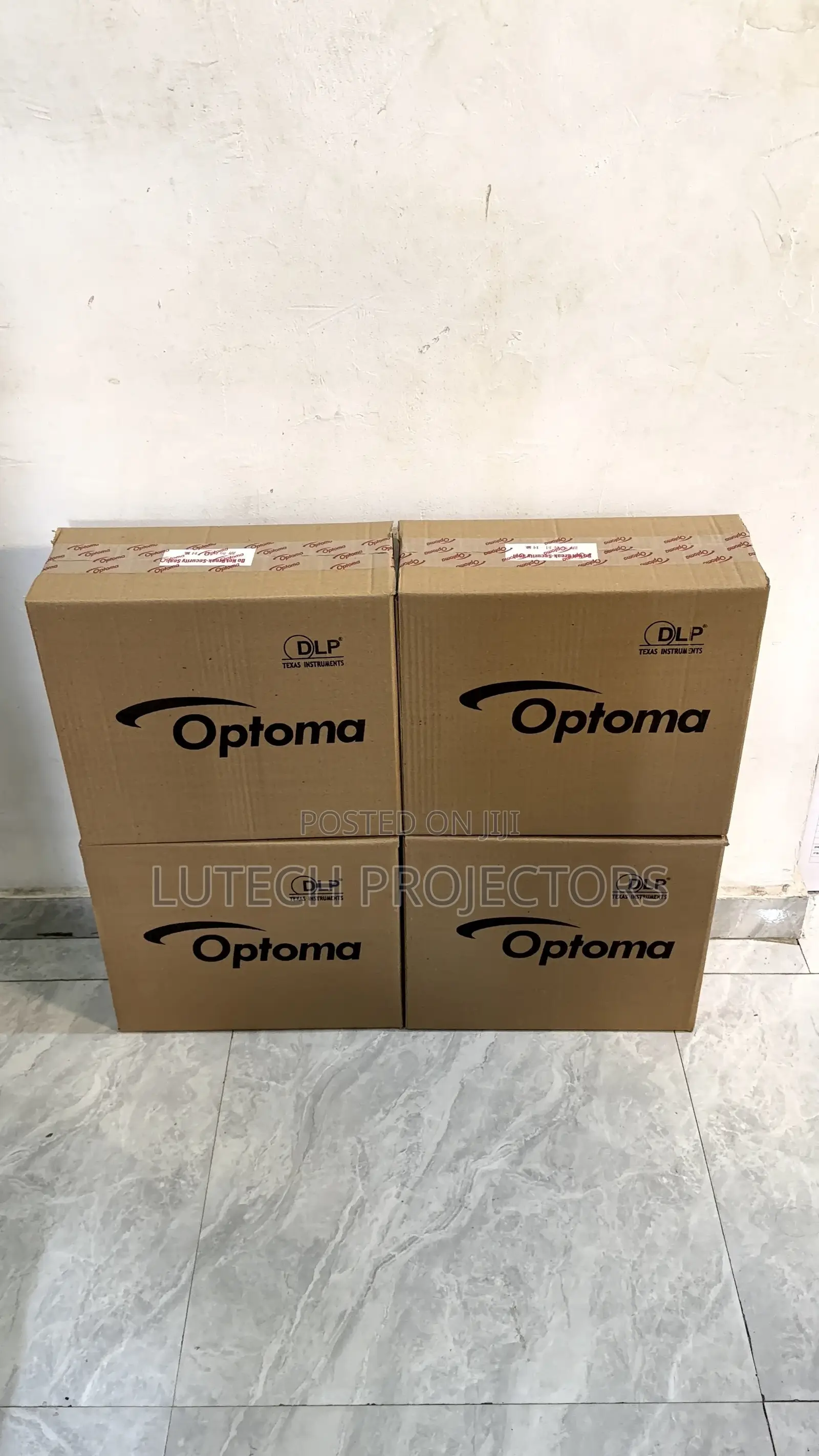 Optoma Projector SVGA DLP Projector