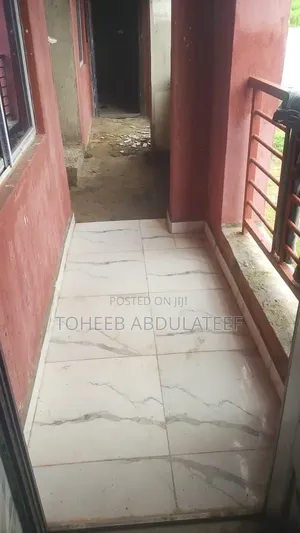 3bdrm Block of Flats in Nis Manzuwa Estate, Kiami for sale