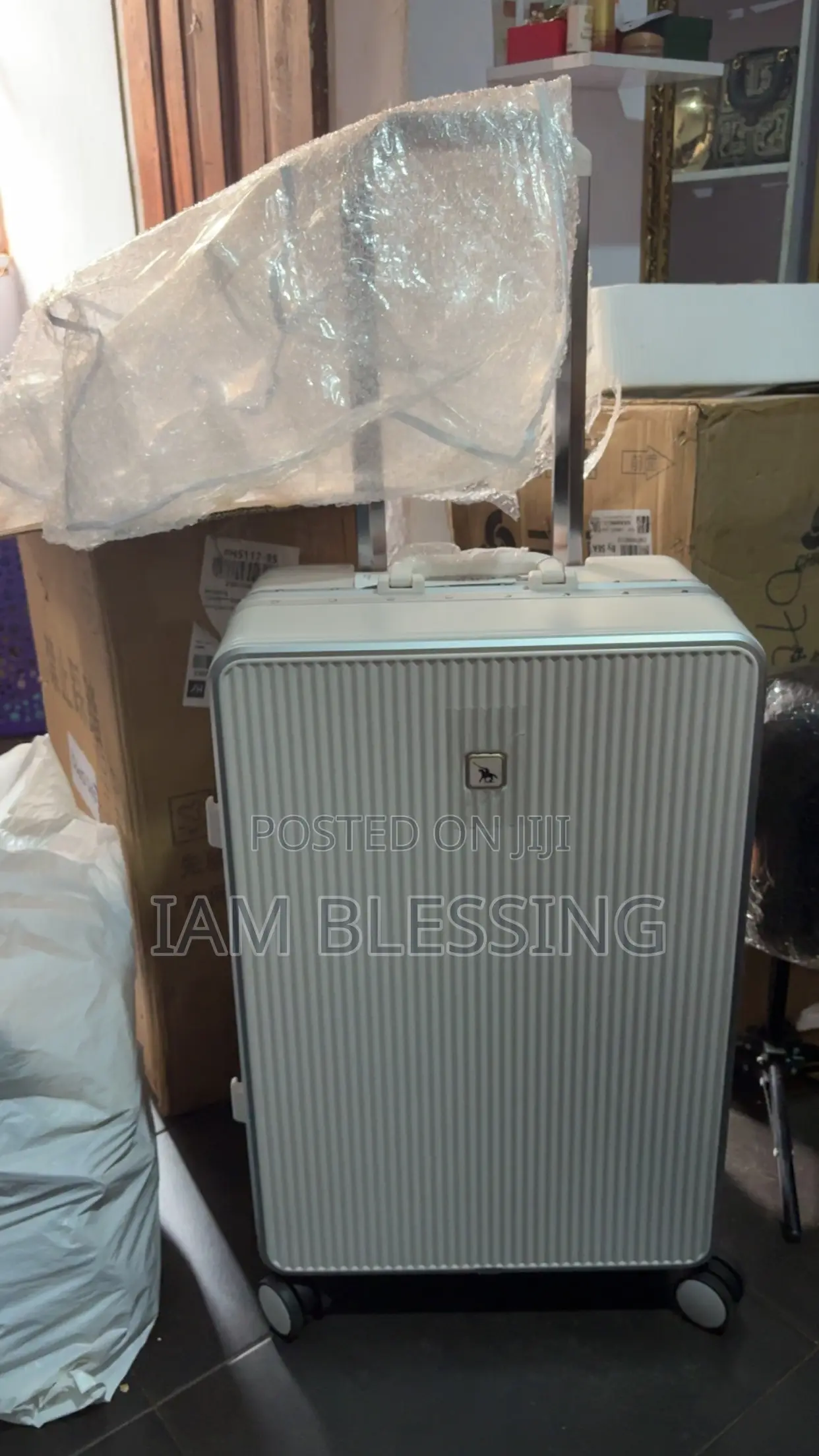 Traveling Box