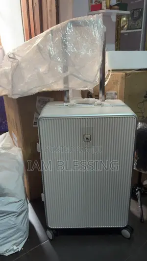 Traveling Box