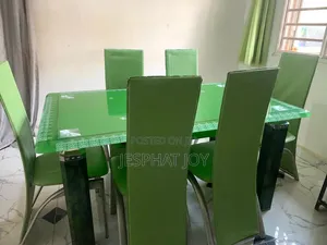 Quality Glass Dining Table 6 Seaters