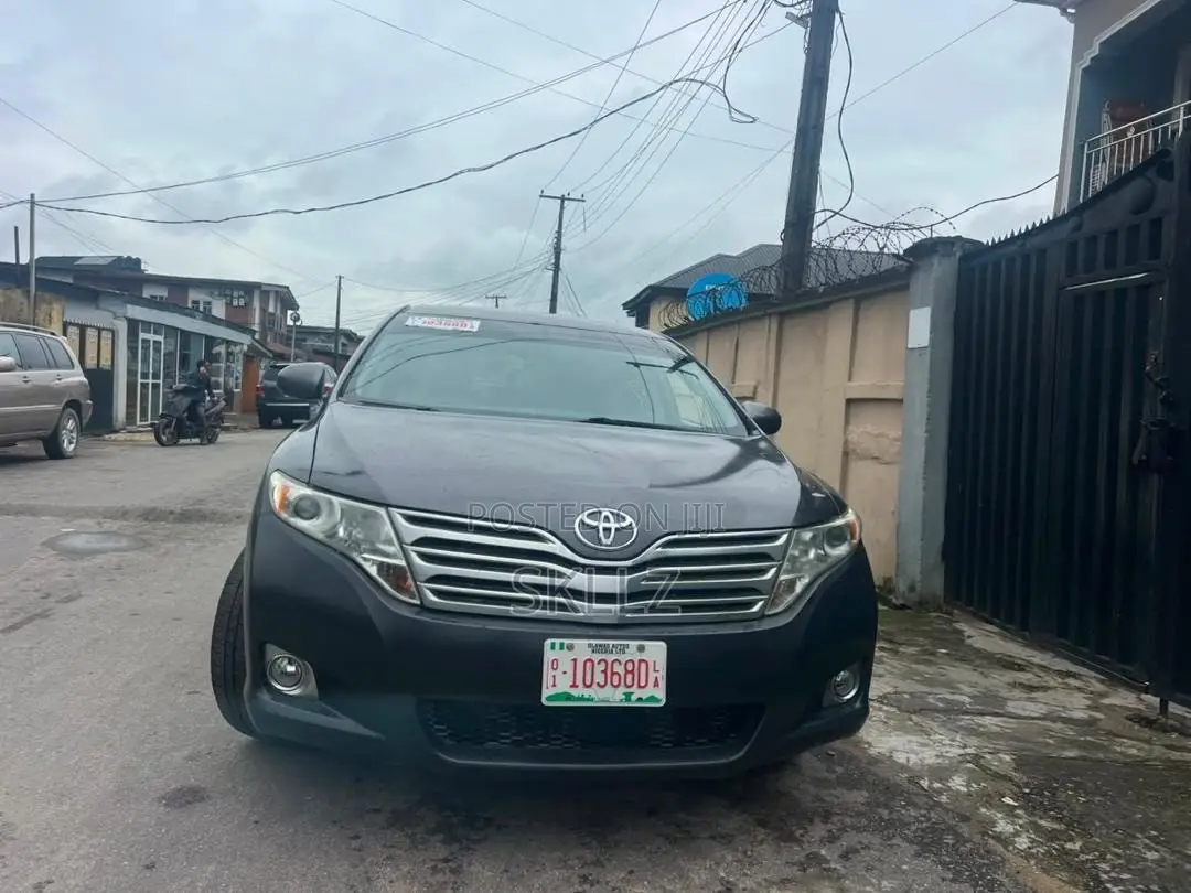 Toyota Venza 2010 Black