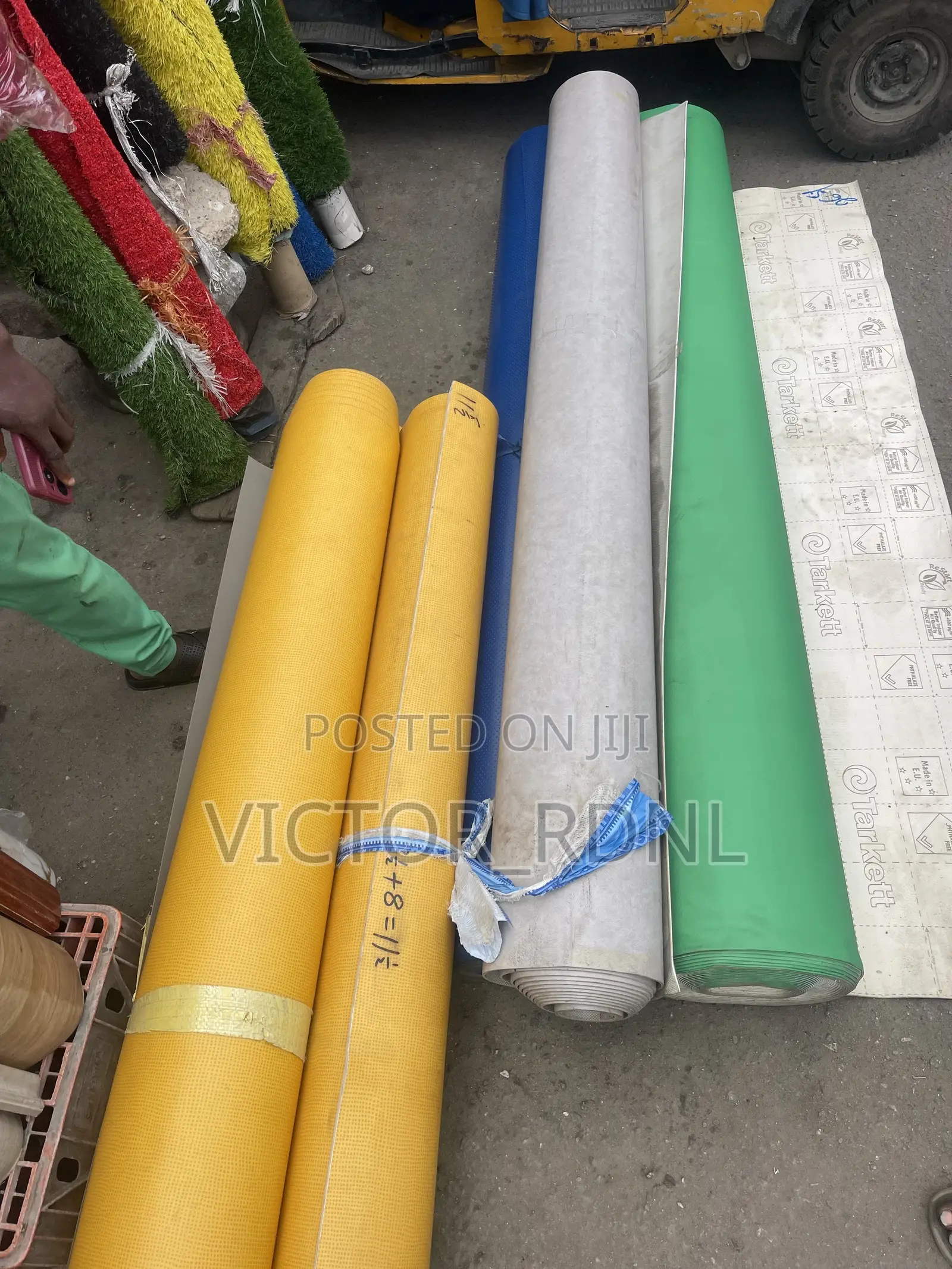 Advanced Plain Floor Carpets