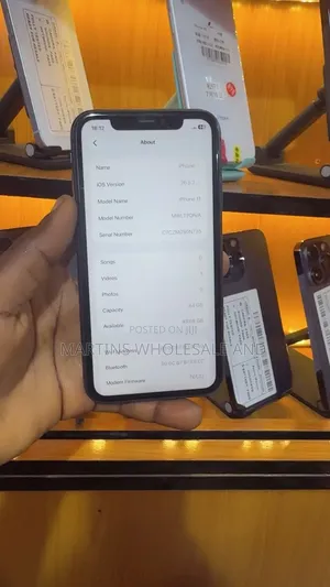 Apple iPhone 11 64 GB Black