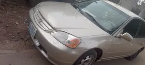 Honda Civic 2003 Gold