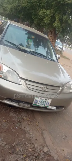 Honda Civic 2003 Gold