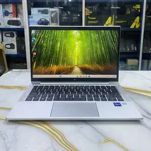 Laptop HP EliteBook 830 G8 16GB Intel Core i7 SSD 256GB