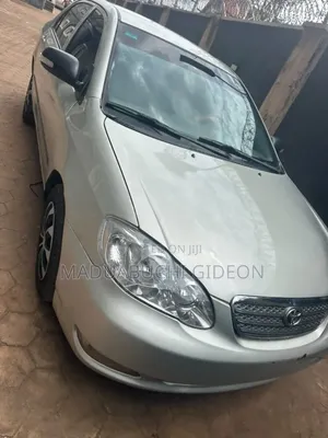 Toyota Corolla 2013 Silver