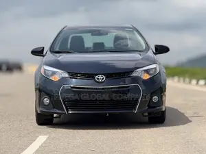 Toyota Corolla LE Premium 4dr Sedan (1.8L 4cyl CVT) 2016 Gray