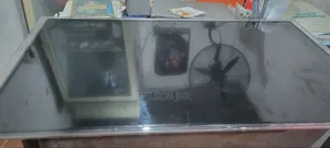 43" Samsung UHD Smart TV