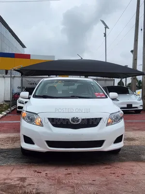 Toyota Corolla 2011 White