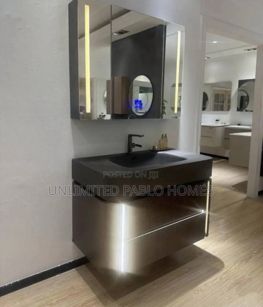 Luxury Floating Bathroom With LED Mirror Cabinet
