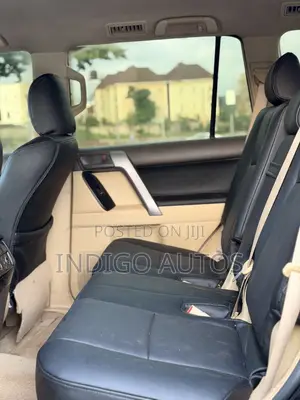 Toyota Land Cruiser Prado 2016 Black