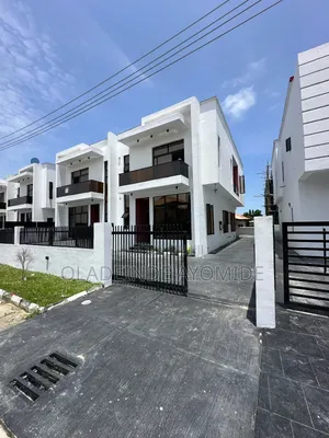 4bdrm Duplex in Sangotedo Ajah for sale