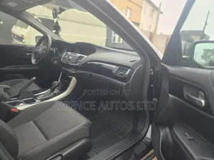 Honda Accord LX 4dr Sedan FWD (2.4L 4cyl 2A) 2016 Black