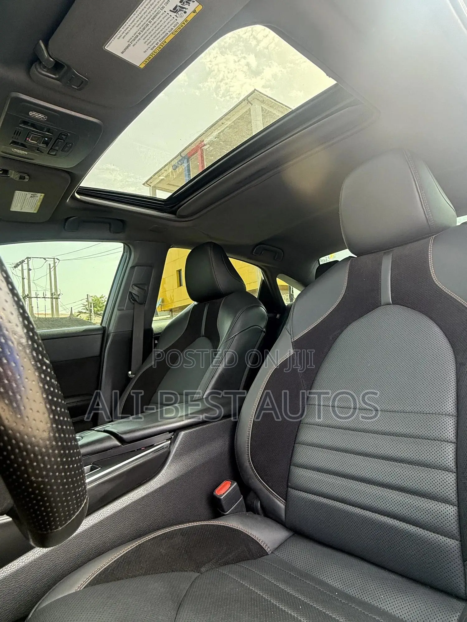 Toyota Avalon 2022 Black