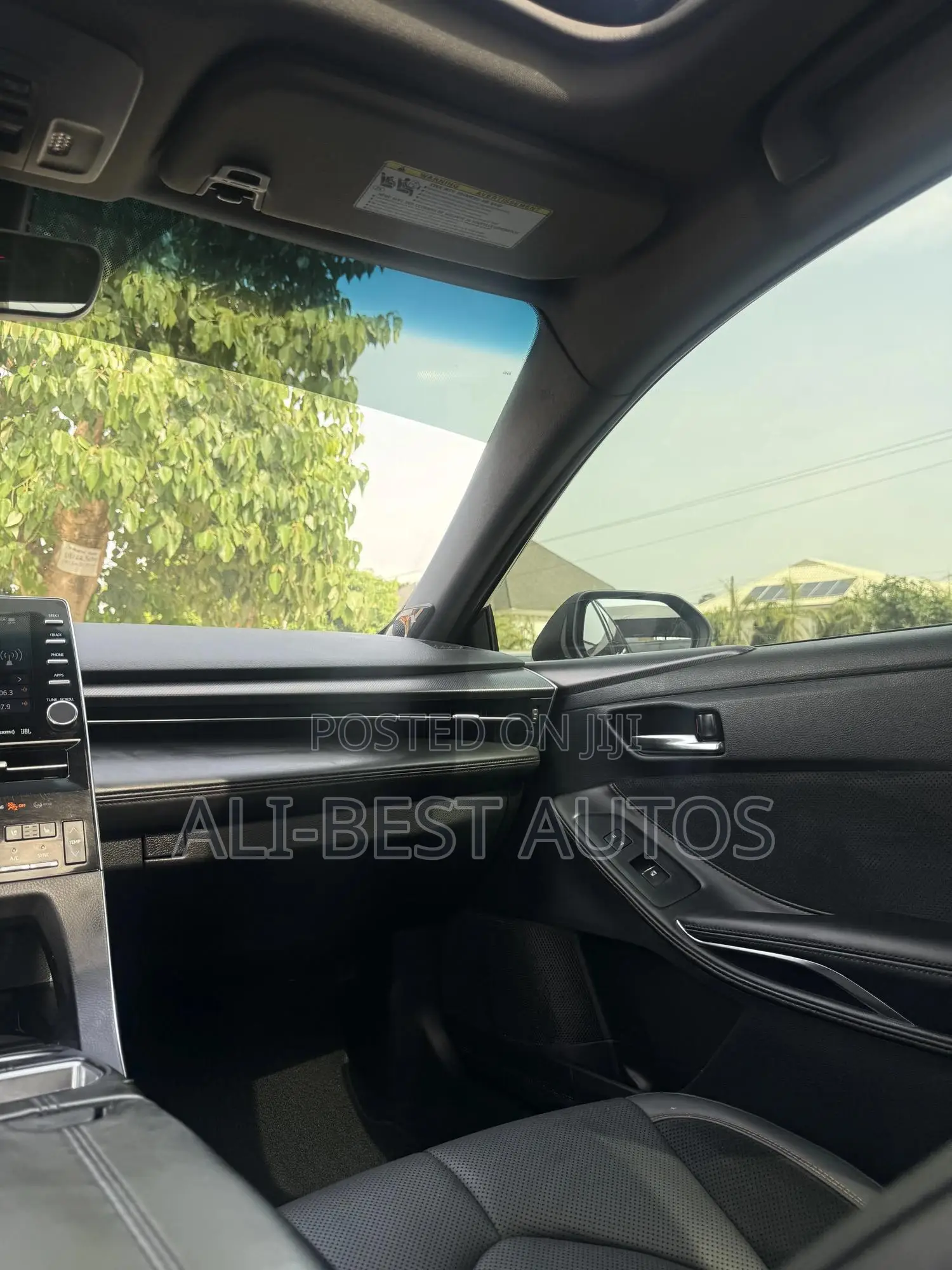 Toyota Avalon 2022 Black