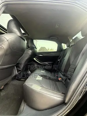 Toyota Avalon 2022 Black