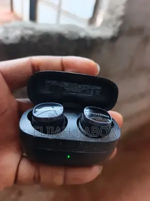 Bowers Wilkins Pi8 Earbuds