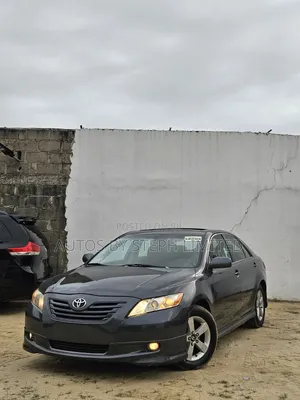 Toyota Camry 2.4 SE Automatic 2008 Gray